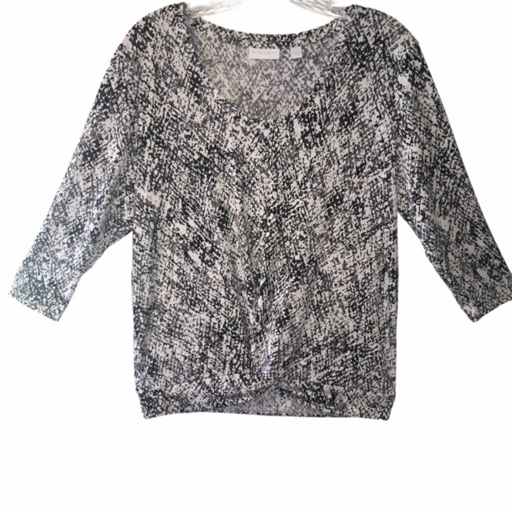 3/$21 New York & Company Stretch Long Sleeve Top